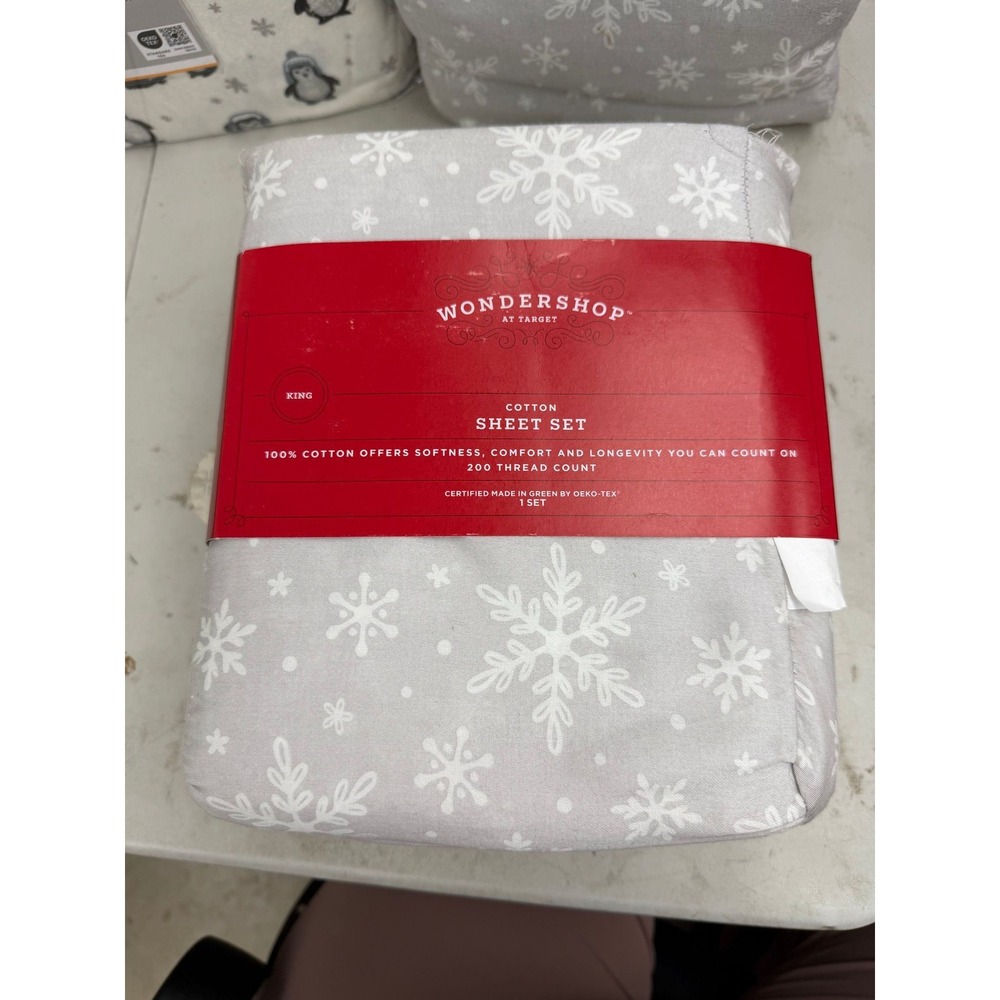 #147 Wondershop King Cotton Christmas Sheet Set Gray Snowflake 4pc 14in Deep